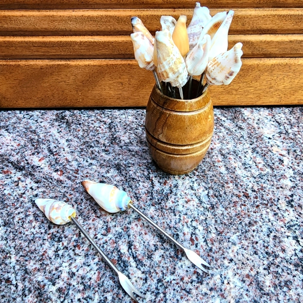 Conch Seashell Appetizer Fruit Cheese Olive Forks Set Of 12 w/ Barrel Holder